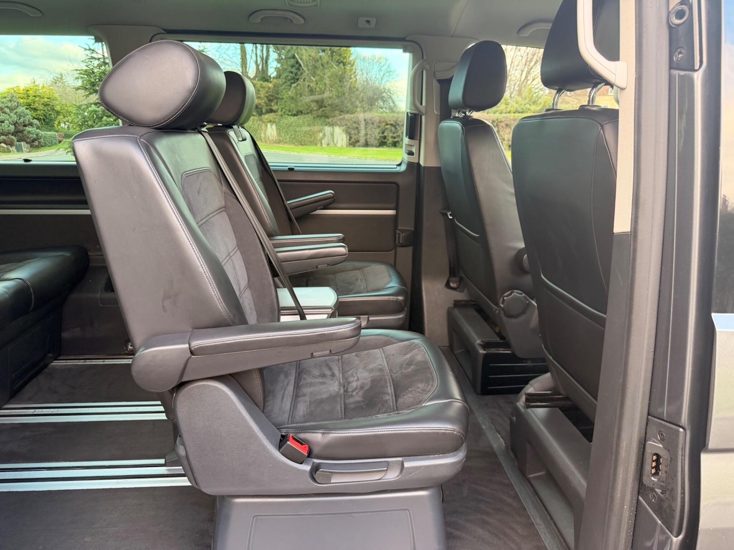 Used Volkswagen Caravelle 2017 for sale - 77425279: Photo 22