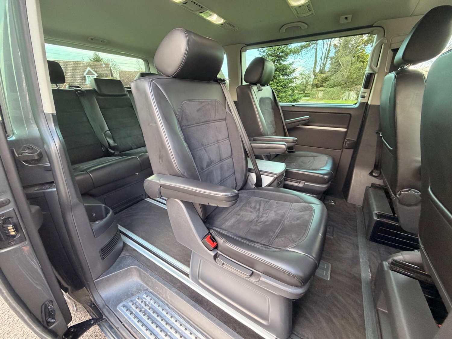 Used Volkswagen Caravelle 2017 for sale - 77425279: Photo 23