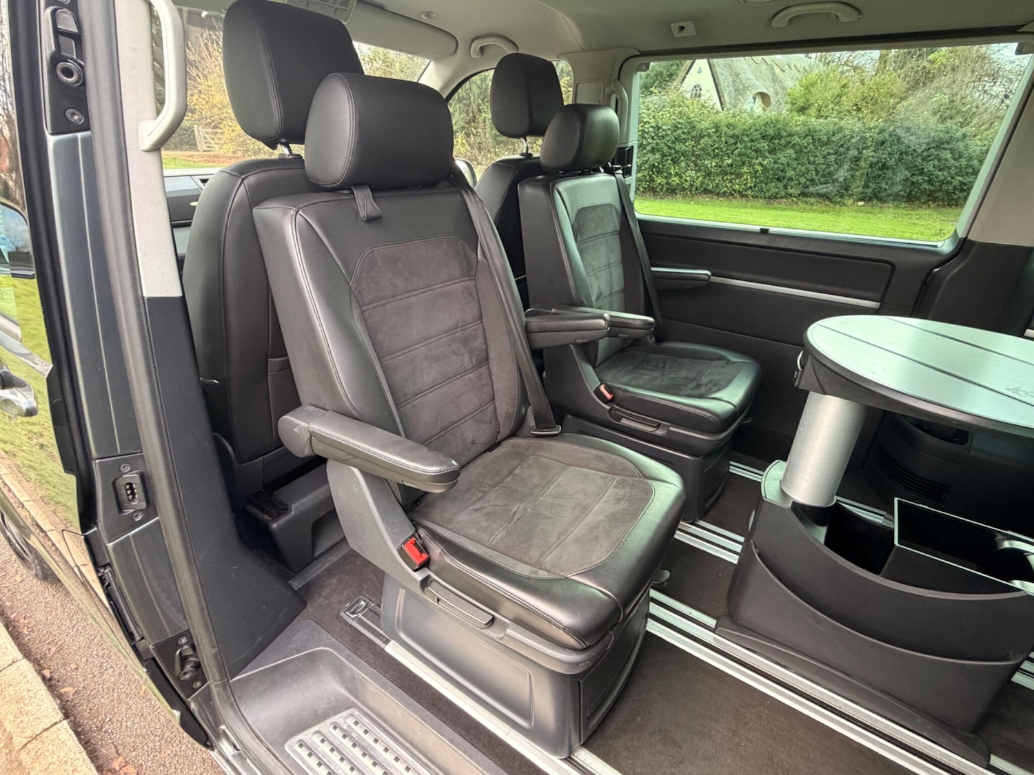 Used Volkswagen Caravelle 2017 for sale - 77425279: Photo 29