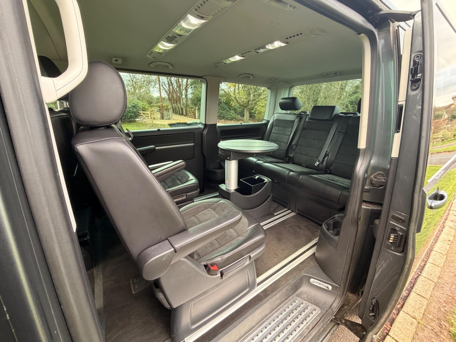 Used Volkswagen Caravelle 2017 for sale - 77425279: Photo 30