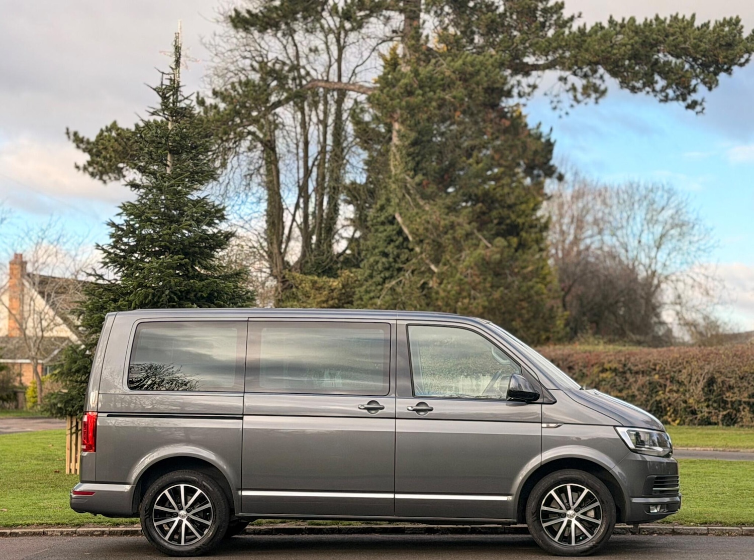 Used Volkswagen Caravelle 2017 for sale - 77425279: Photo 5