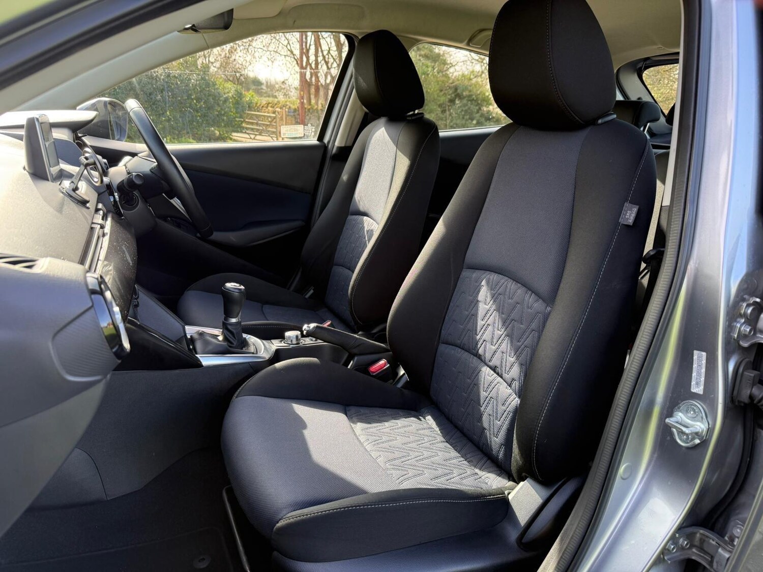 Used Mazda Mazda2 2015 for sale - 77898353: Photo 13