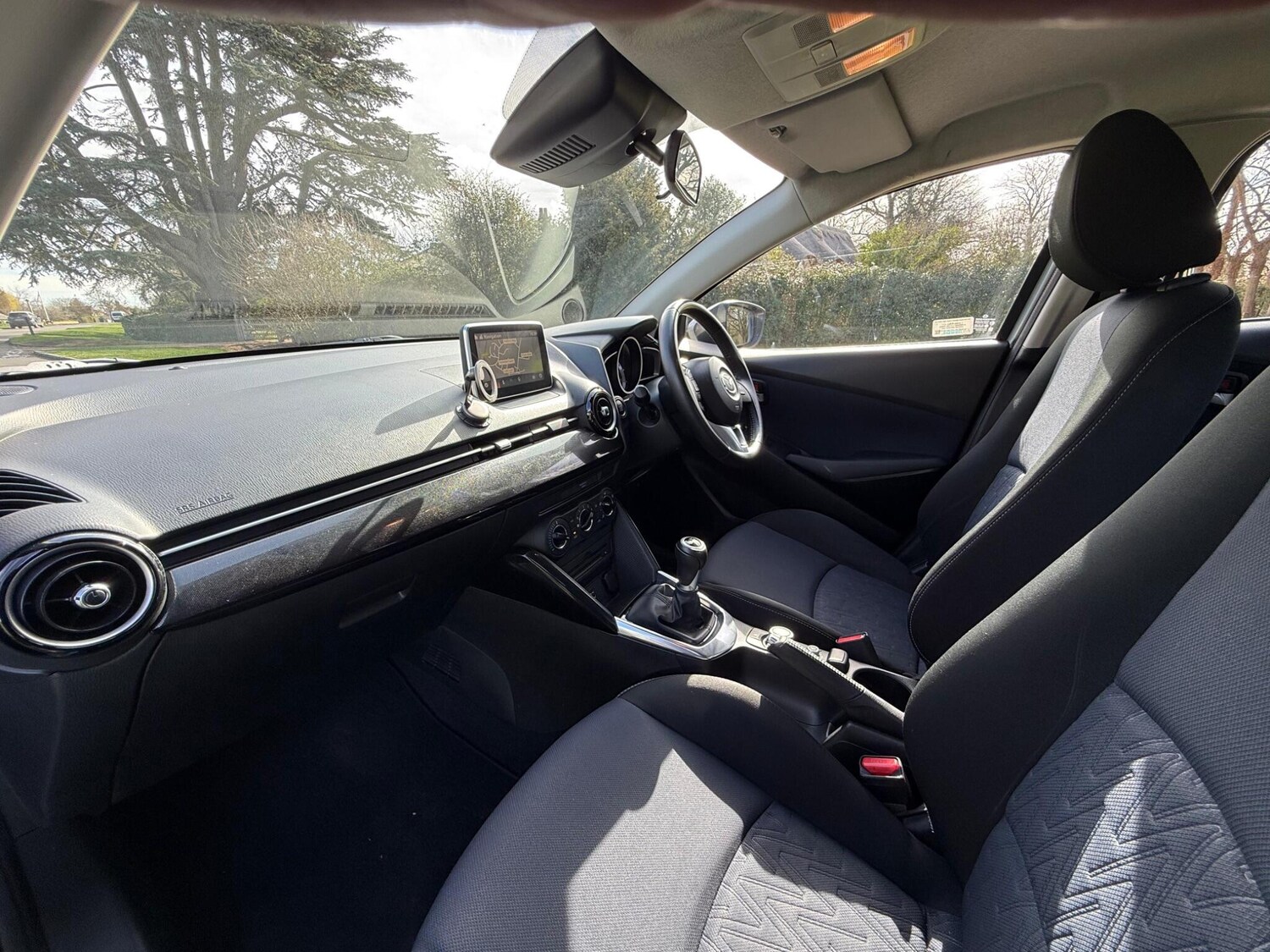 Used Mazda Mazda2 2015 for sale - 77898353: Photo 14