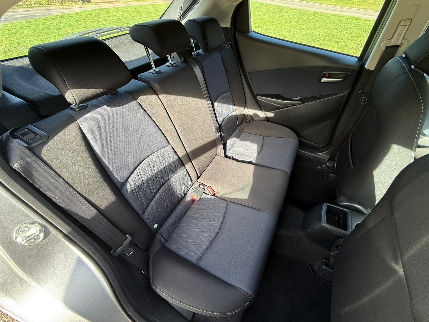 Used Mazda Mazda2 2015 for sale - 77898353: Photo 18