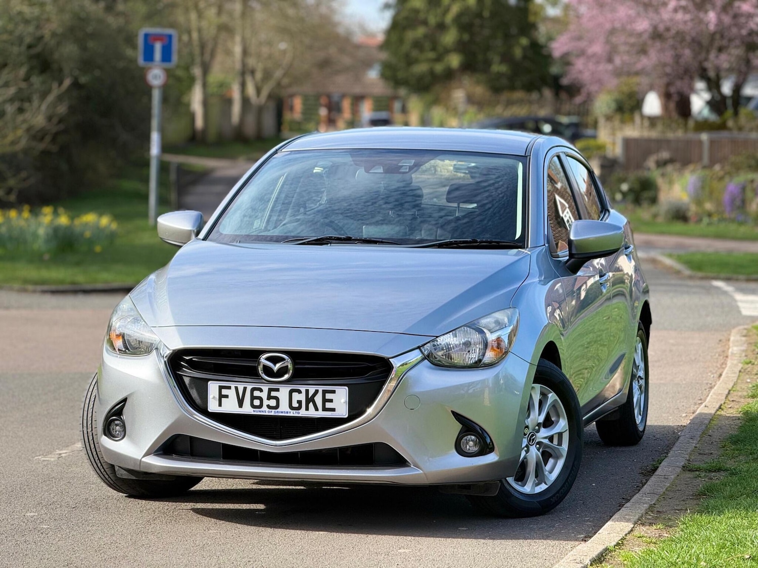 Used Mazda Mazda2 2015 for sale - 77898353: Photo 2
