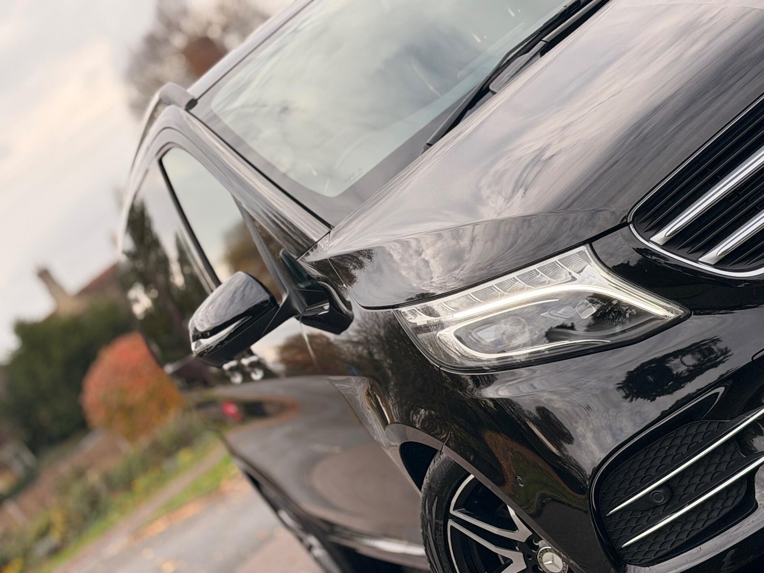 Used Mercedes-Benz V-Class 2017 for sale - 76550176: Photo 11