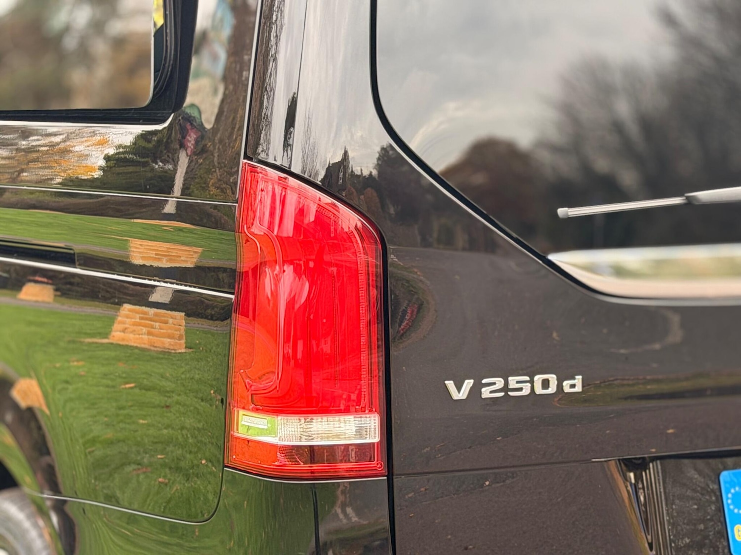 Used Mercedes-Benz V-Class 2017 for sale - 76550176: Photo 14