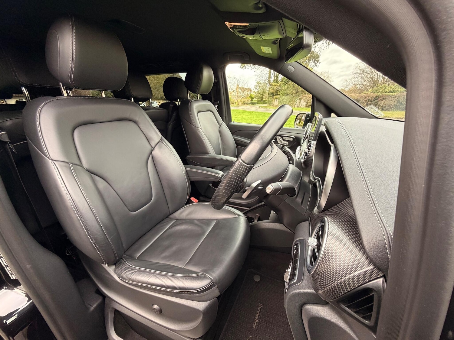 Used Mercedes-Benz V-Class 2017 for sale - 76550176: Photo 19