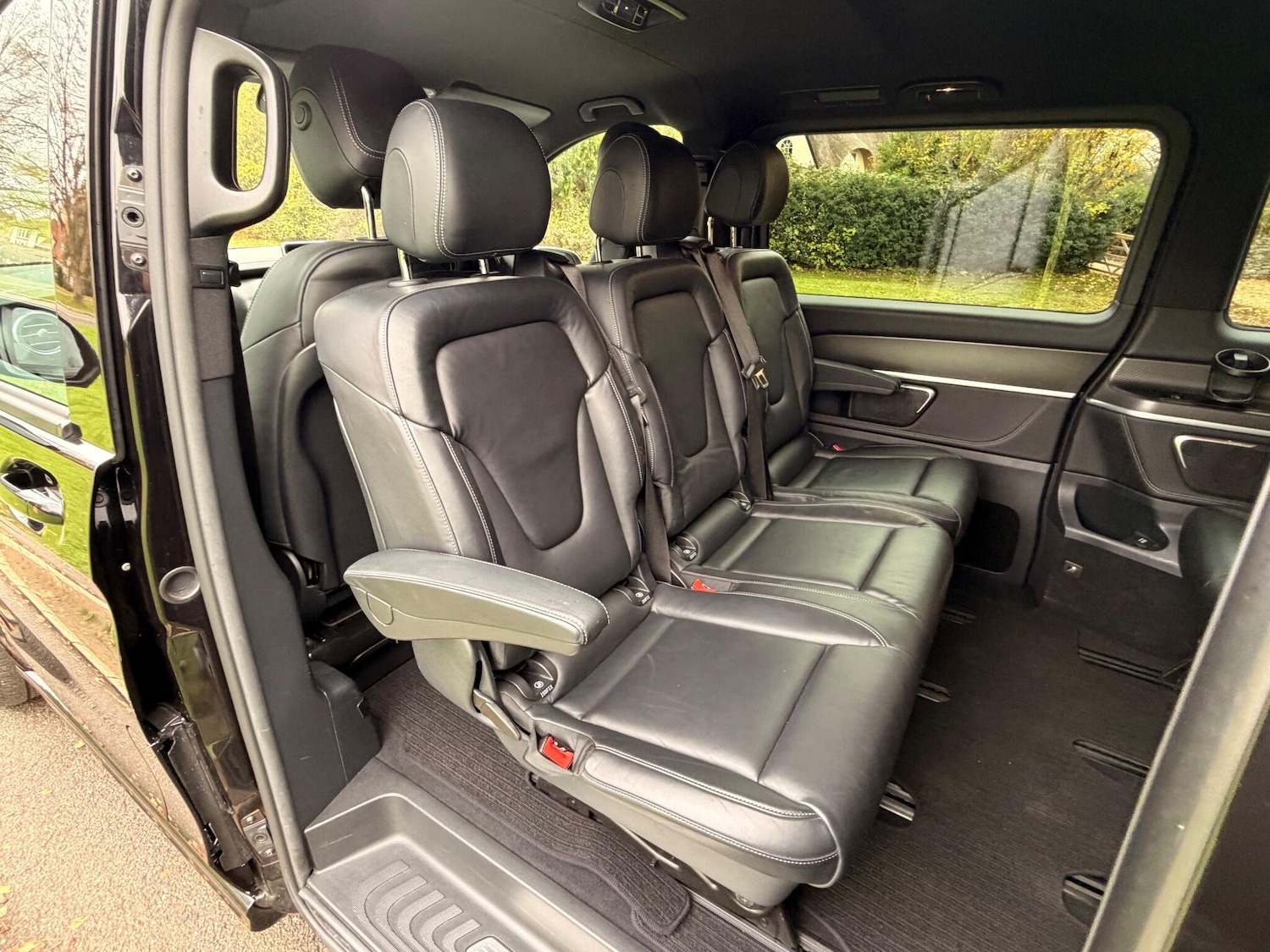 Used Mercedes-Benz V-Class 2017 for sale - 76550176: Photo 23