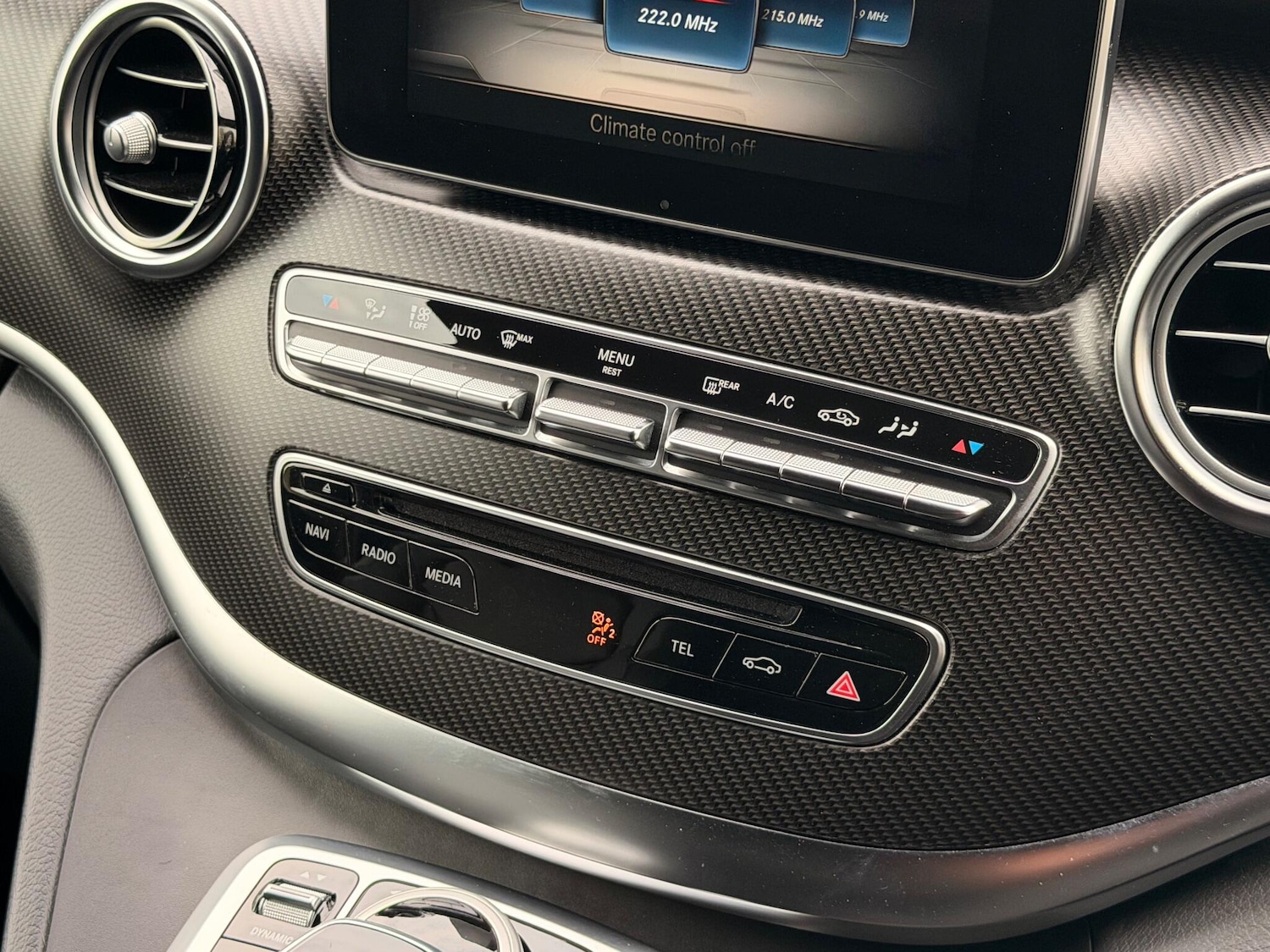 Used Mercedes-Benz V-Class 2017 for sale - 76550176: Photo 34