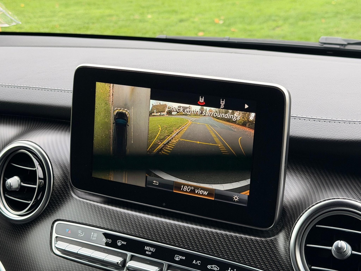 Used Mercedes-Benz V-Class 2017 for sale - 76550176: Photo 36