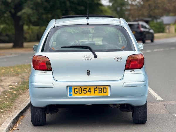 Used Toyota Yaris 2004 for sale - 75544141: Photo 8