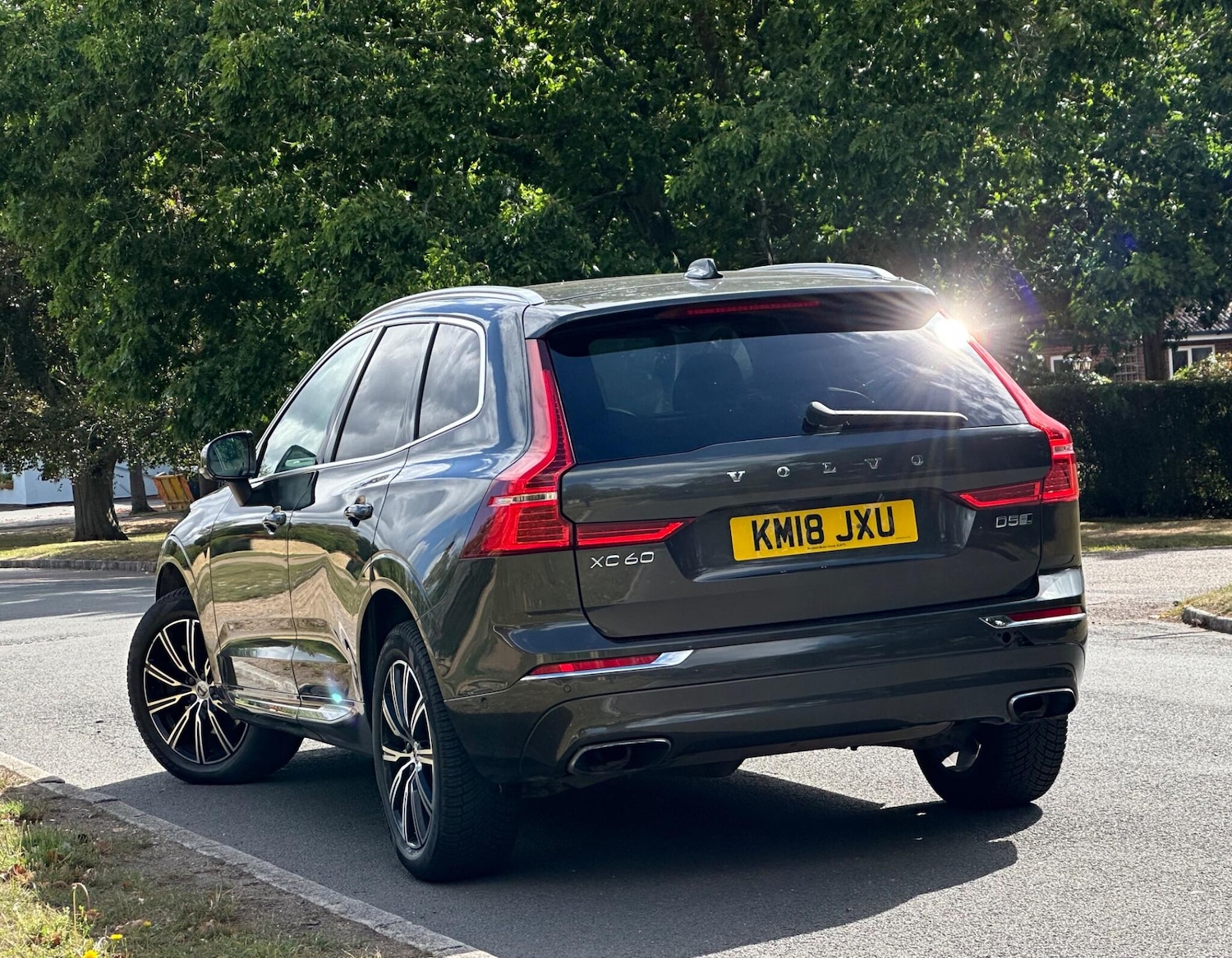 Used Volvo XC60 2018 for sale - 75311814: Photo 2