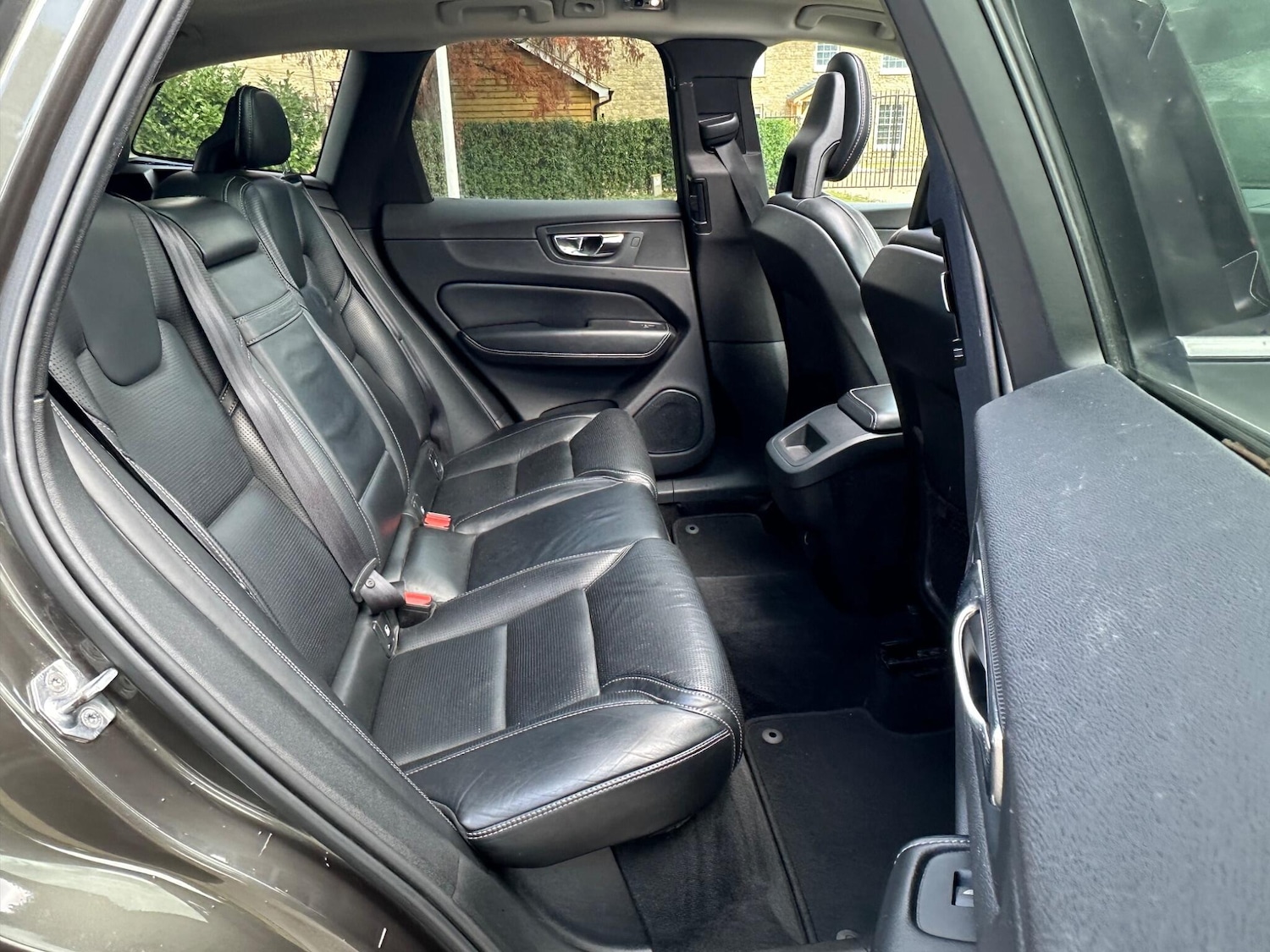 Used Volvo XC60 2018 for sale - 75311814: Photo 24