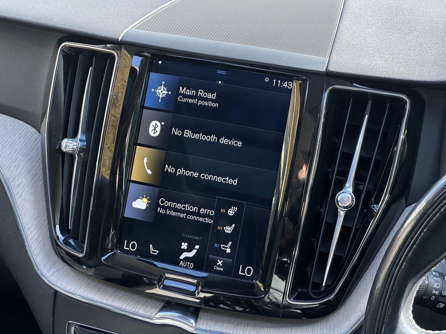 Used Volvo XC60 2018 for sale - 75311814: Photo 33