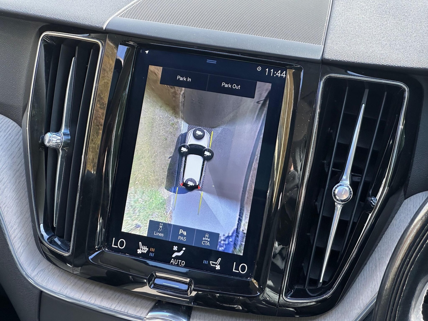 Used Volvo XC60 2018 for sale - 75311814: Photo 37