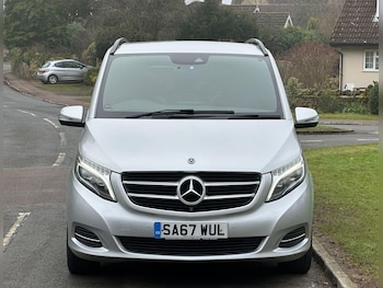 Used Mercedes-Benz V-Class 2017 for sale - 78405323: Photo