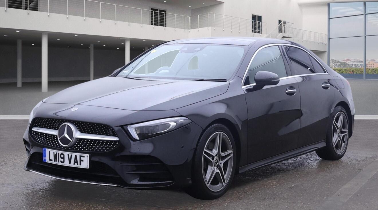 Used Mercedes-Benz A-Class 2019 for sale - 76282804: Photo 2