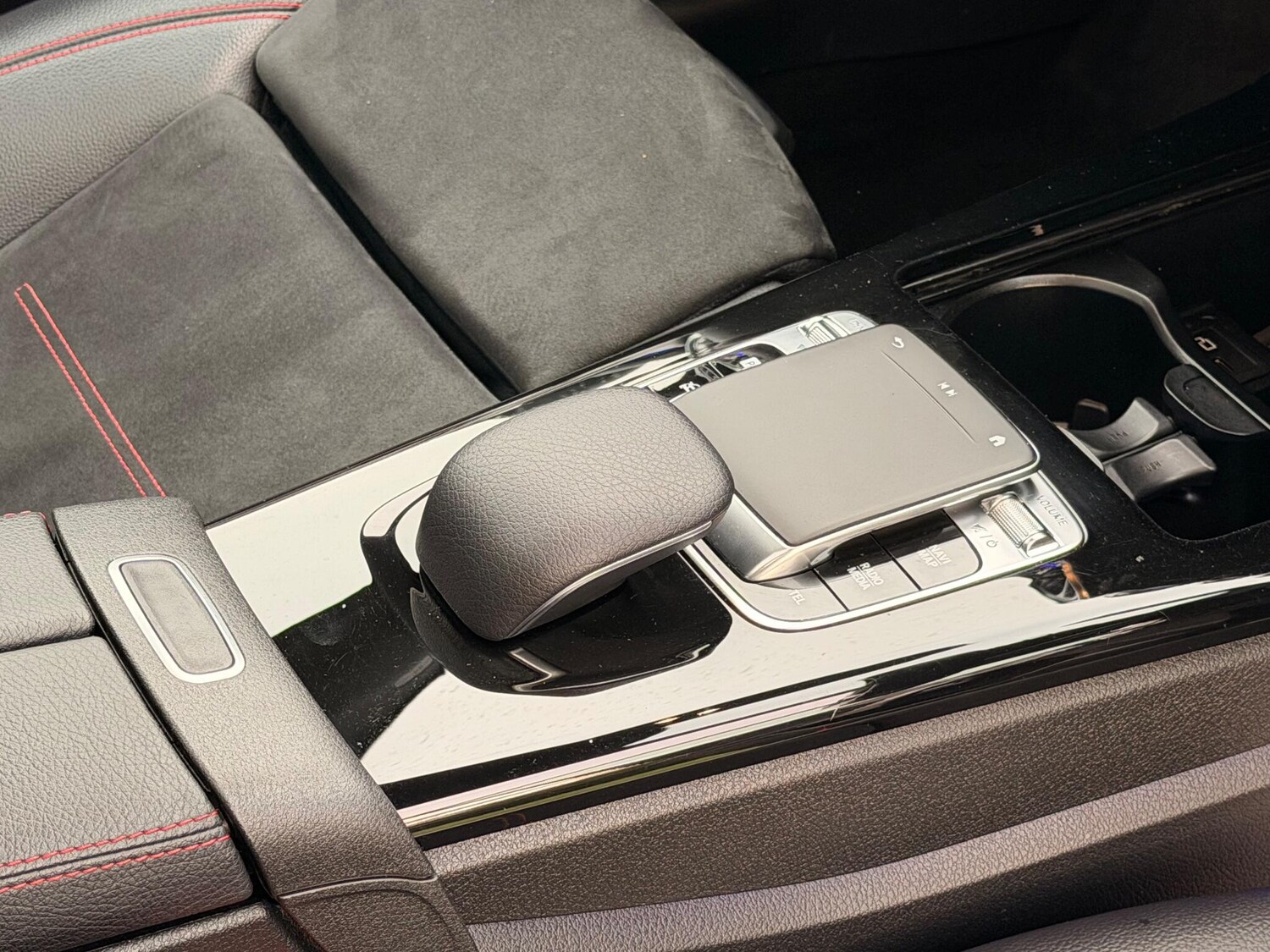 Used Mercedes-Benz A-Class 2019 for sale - 76282804: Photo 33