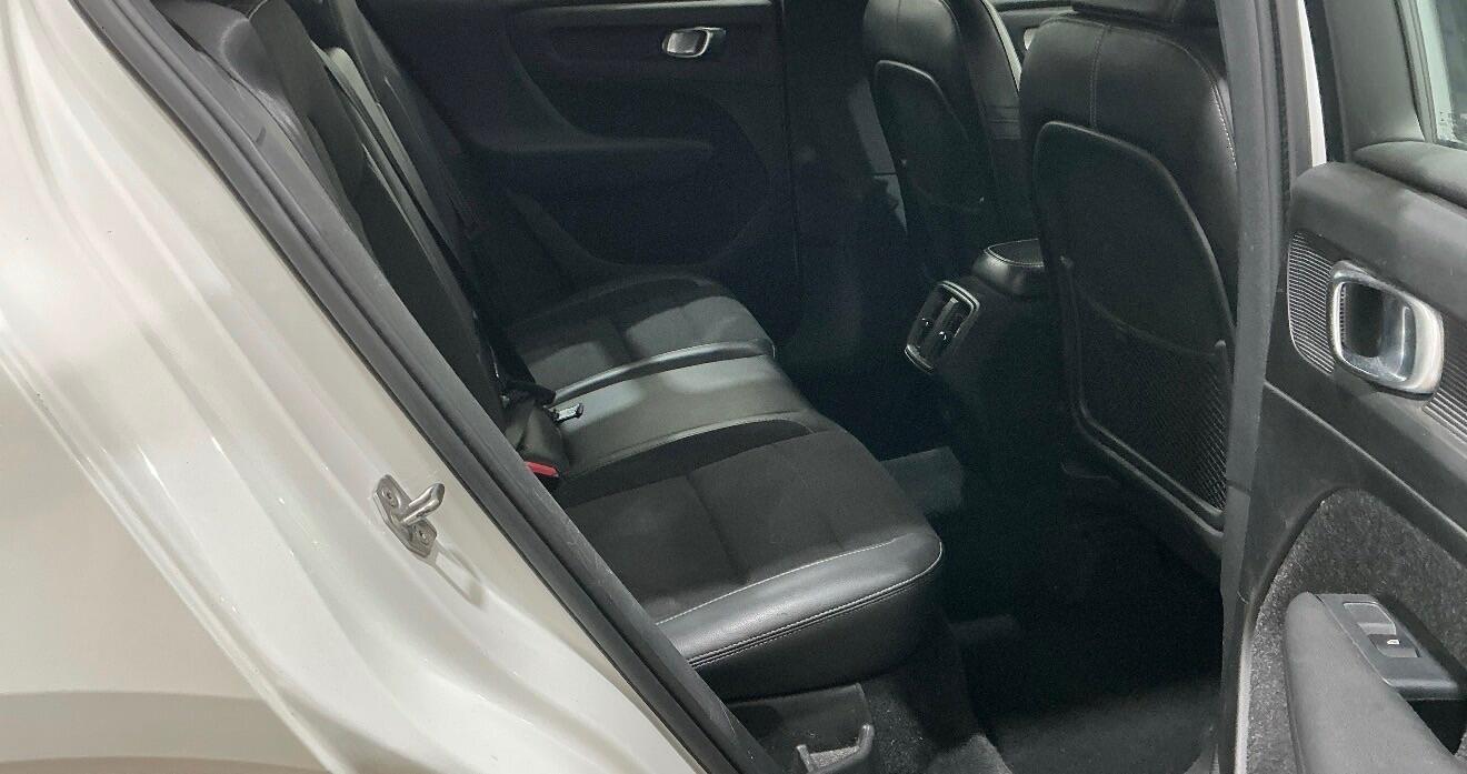 Used Volvo XC40 2018 for sale - 77898214: Photo 8
