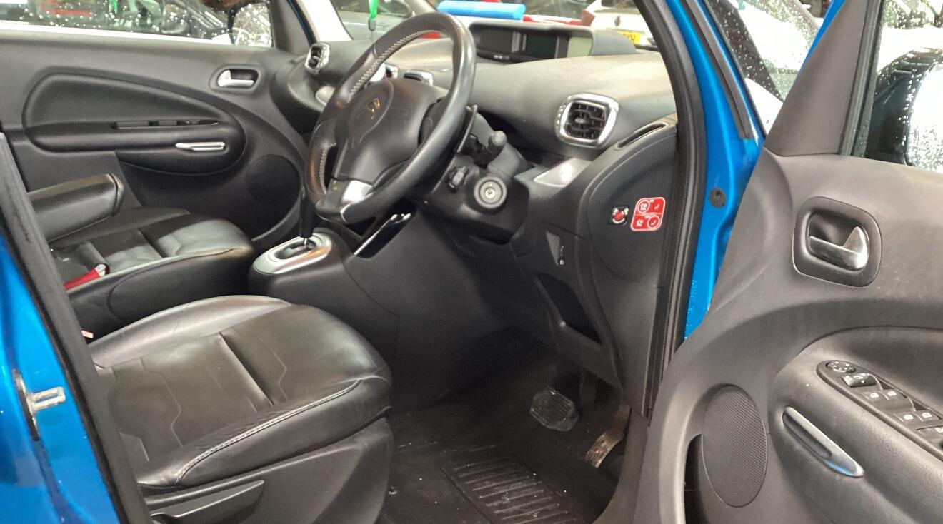 Used Citroen C3 Picasso 2013 for sale - 76522367: Photo 8