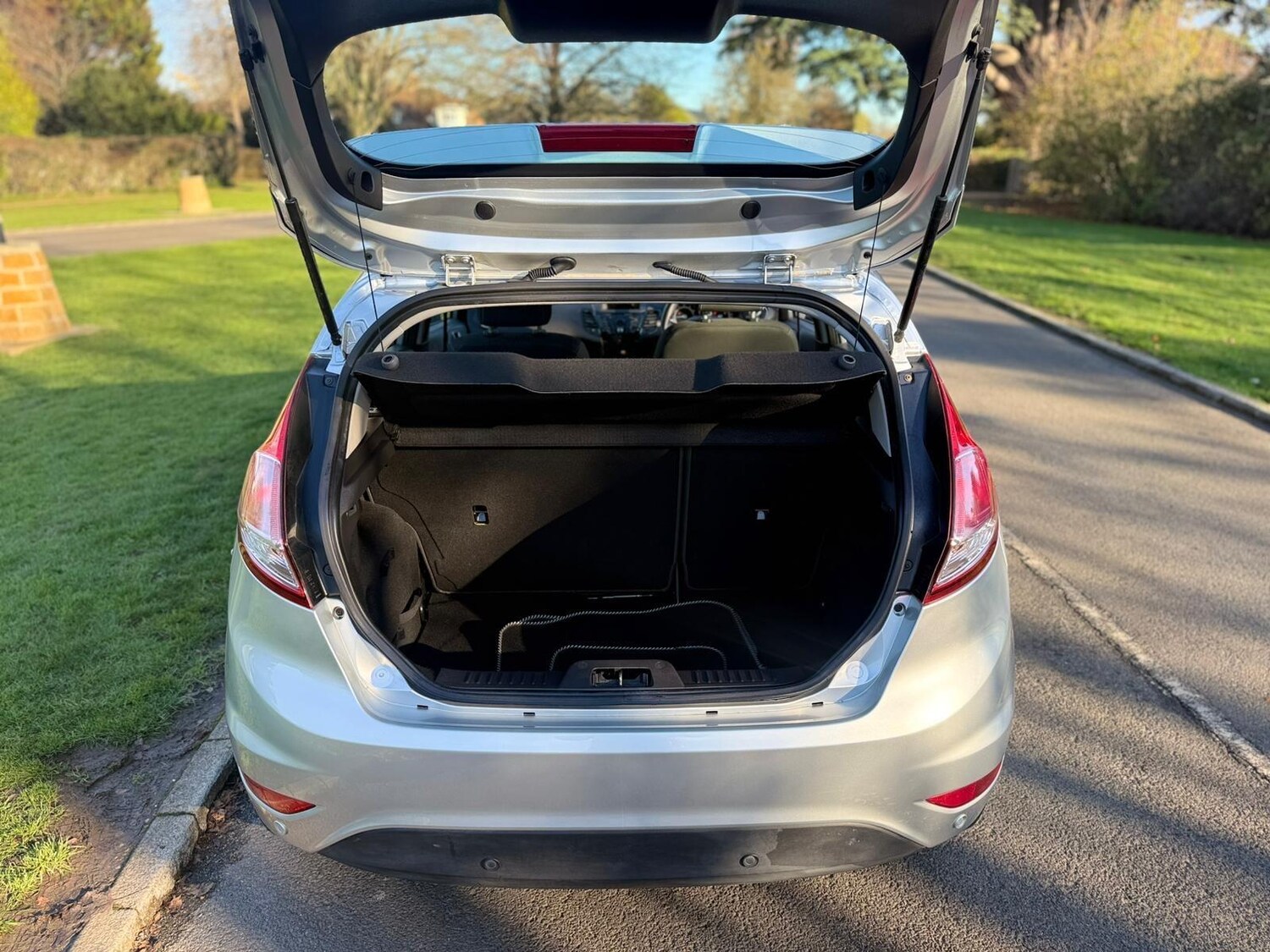 Used Ford Fiesta 2014 for sale - 76099400: Photo 9