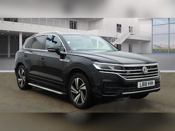 2018 (18) - 3.0 TDI V6 R-Line Tech Tiptronic 4Motion Euro 6 (s/s) 5dr