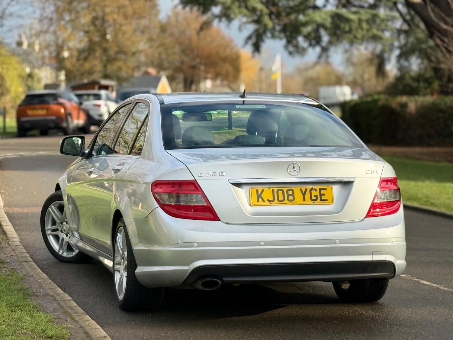 Used Mercedes-Benz C Class 2008 for sale - 77130949: Photo 2