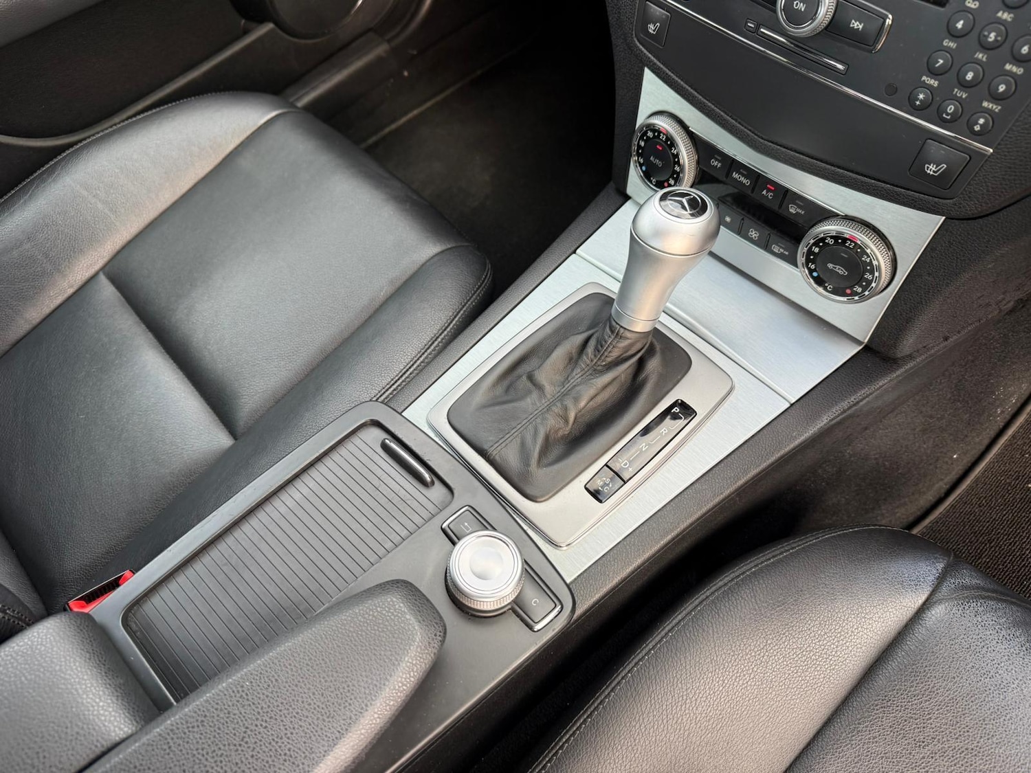 Used Mercedes-Benz C Class 2008 for sale - 77130949: Photo 21