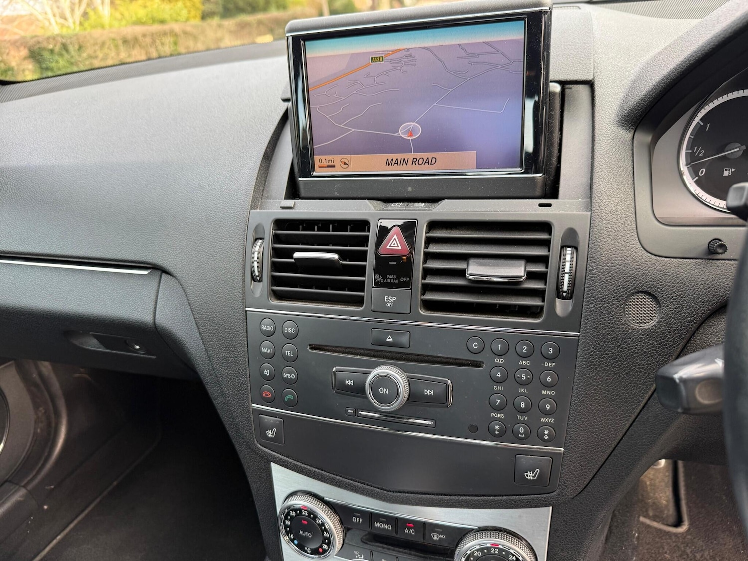 Used Mercedes-Benz C Class 2008 for sale - 77130949: Photo 24