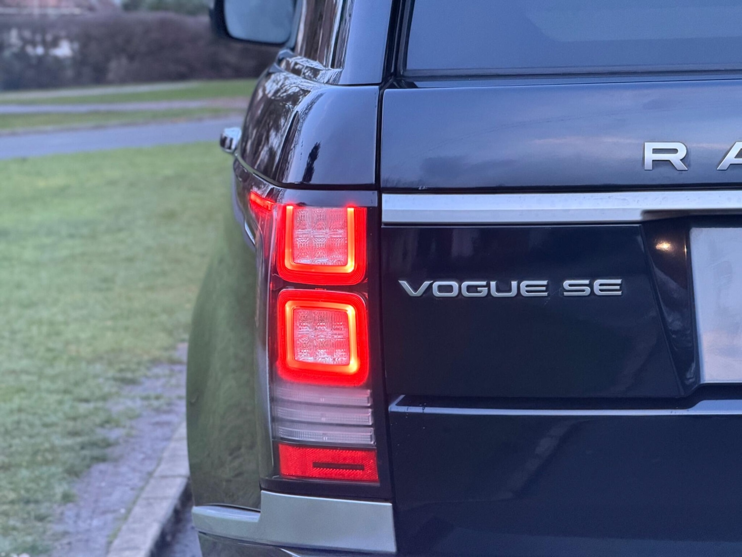 Used Land Rover Range Rover 2015 for sale - 77315474: Photo 12