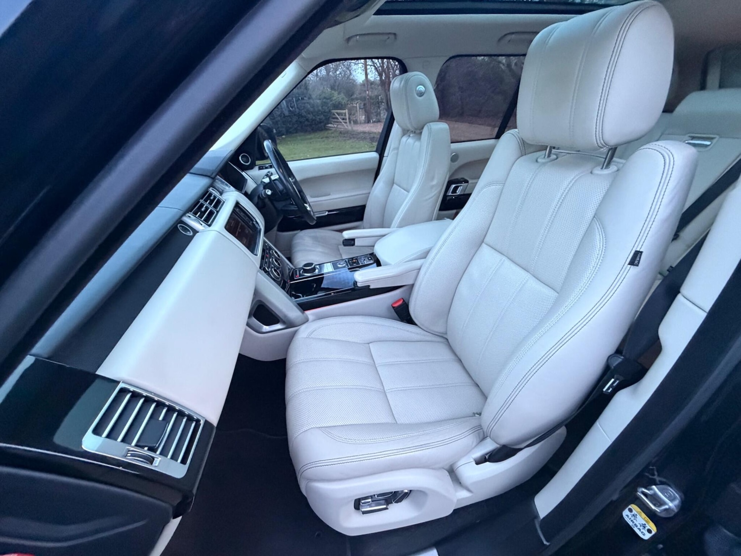 Used Land Rover Range Rover 2015 for sale - 77315474: Photo 19