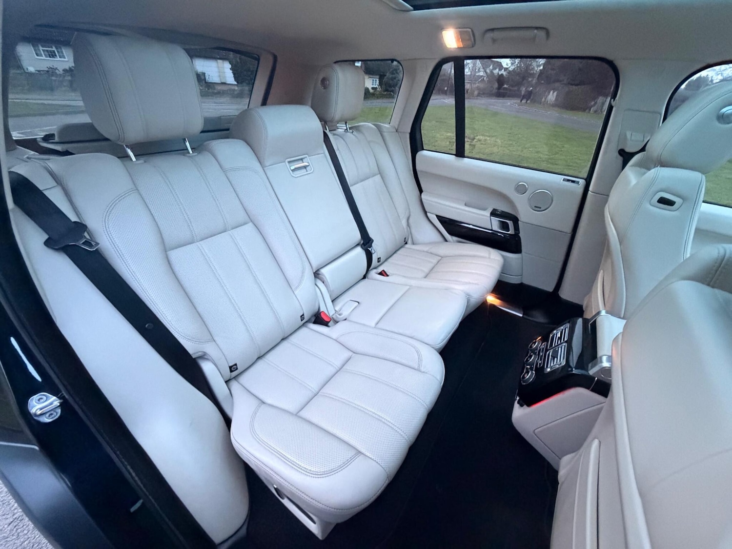 Used Land Rover Range Rover 2015 for sale - 77315474: Photo 23