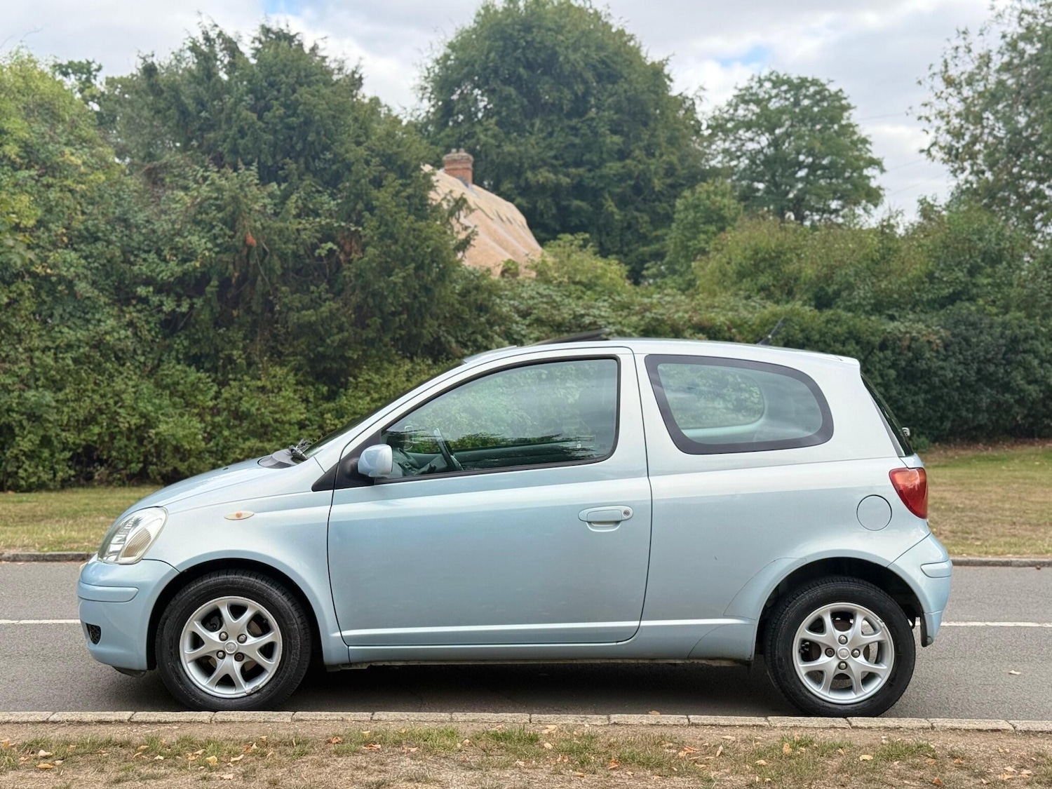 Used Toyota Yaris 2004 for sale - 76714489: Photo 5