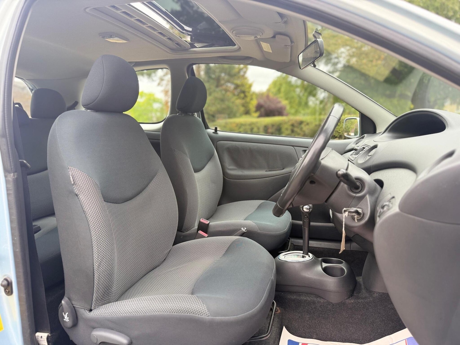 Used Toyota Yaris 2004 for sale - 76714489: Photo 9