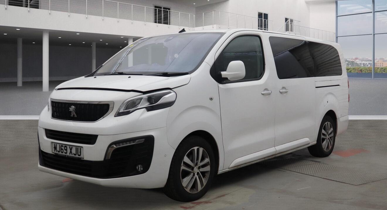Used Peugeot Traveller 2019 for sale - 76994267: Photo 2