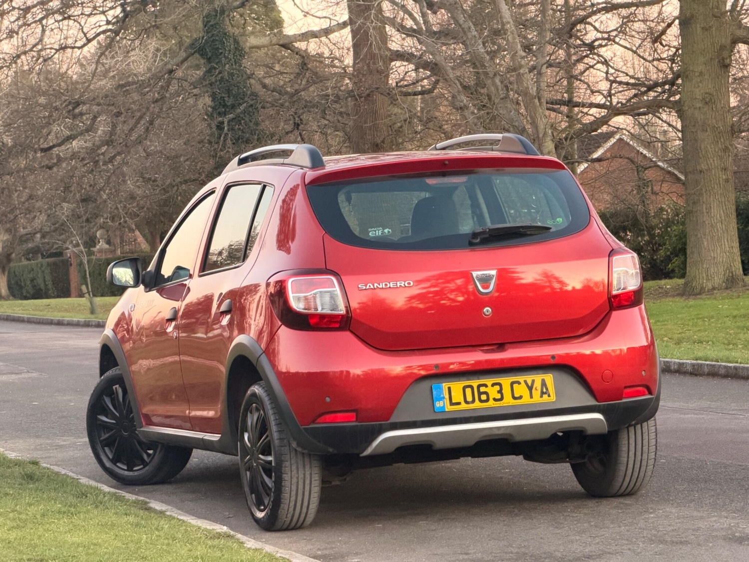 Used Dacia Sandero Stepway 2013 for sale - 77090806: Photo 2