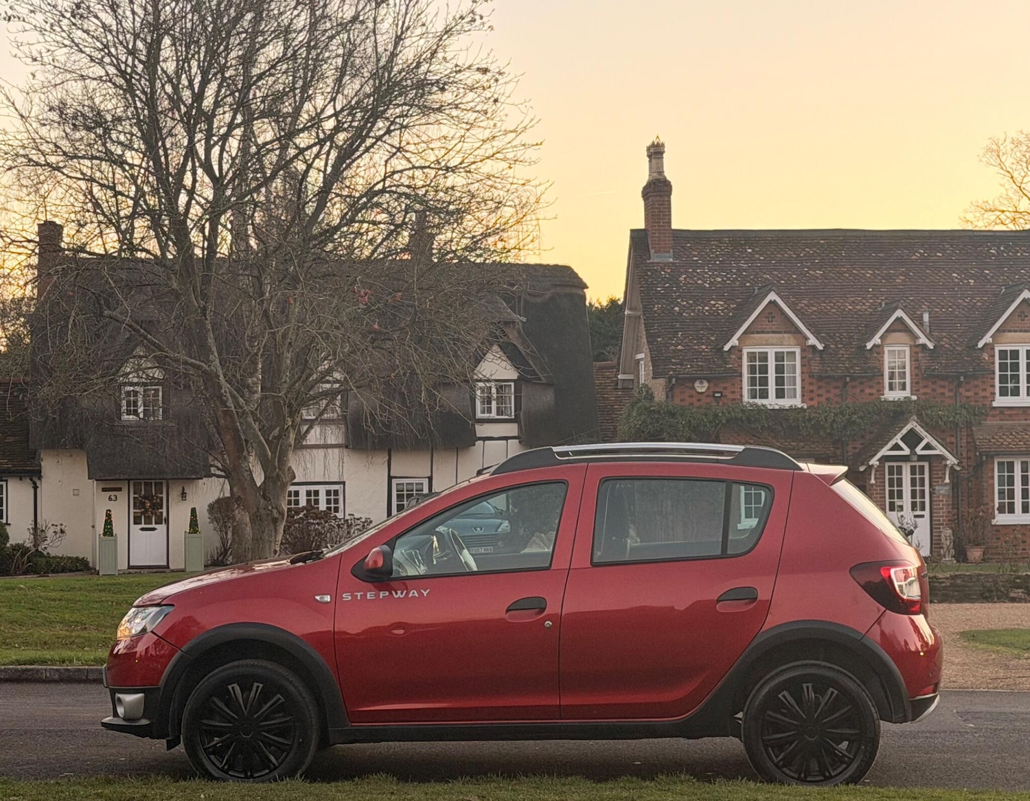 Used Dacia Sandero Stepway 2013 for sale - 77090806: Photo 6