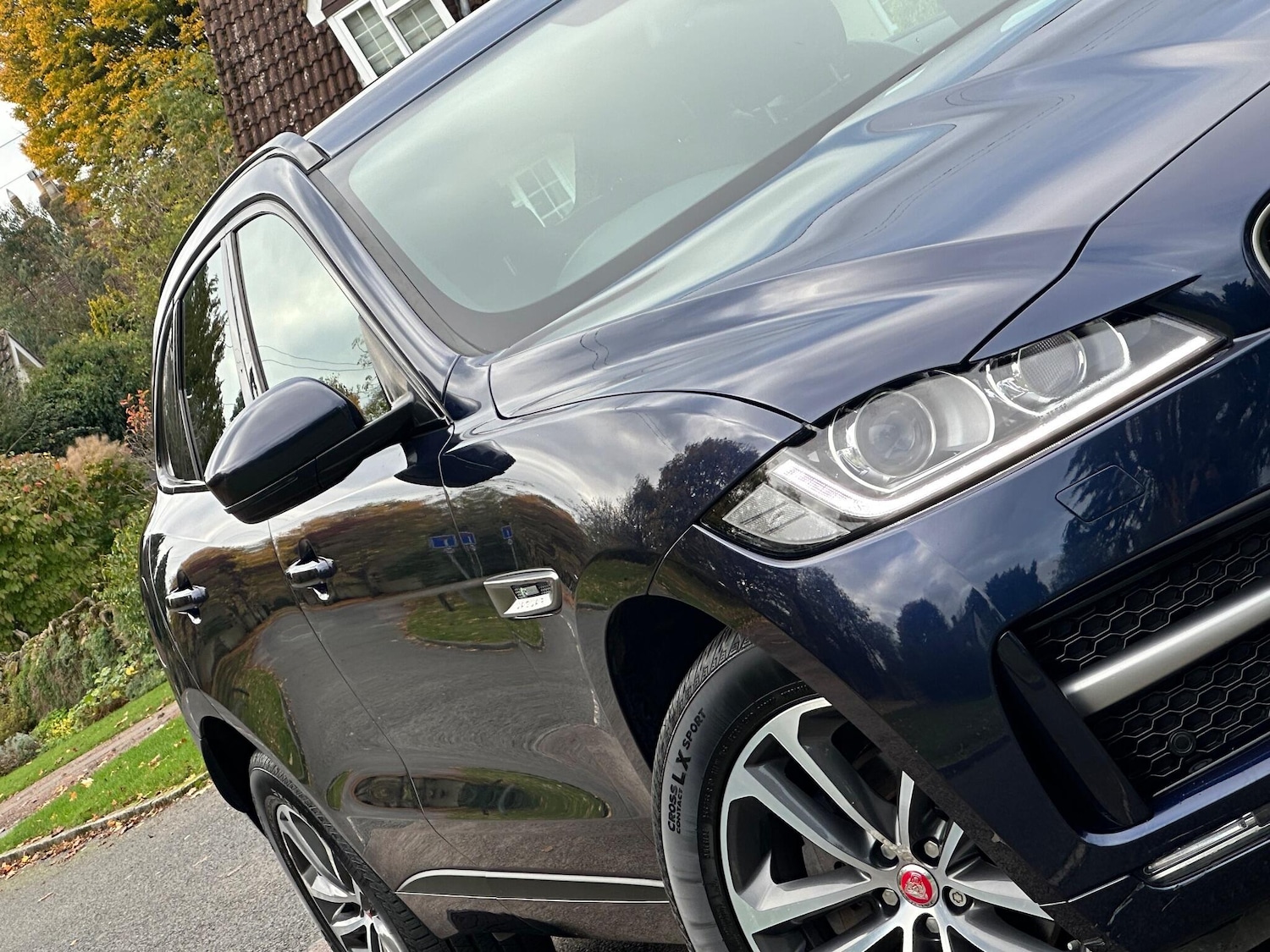 Used Jaguar F-Pace 2017 for sale - 76550409: Photo 11