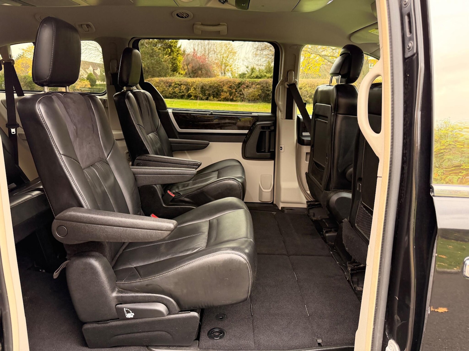 Used Chrysler Grand Voyager 2014 for sale - 76425253: Photo 13