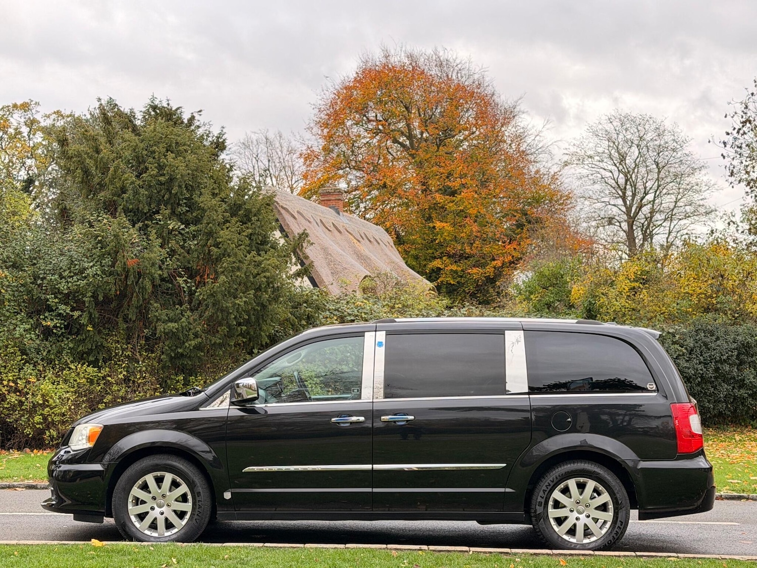 Used Chrysler Grand Voyager 2014 for sale - 76425253: Photo 6