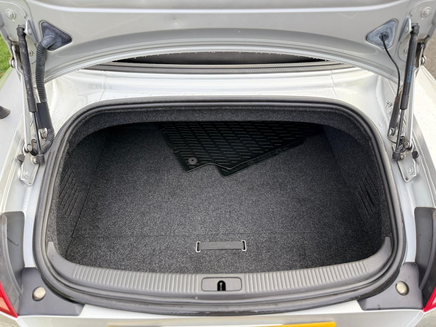 Used Audi TT 2011 for sale - 76099271: Photo 20