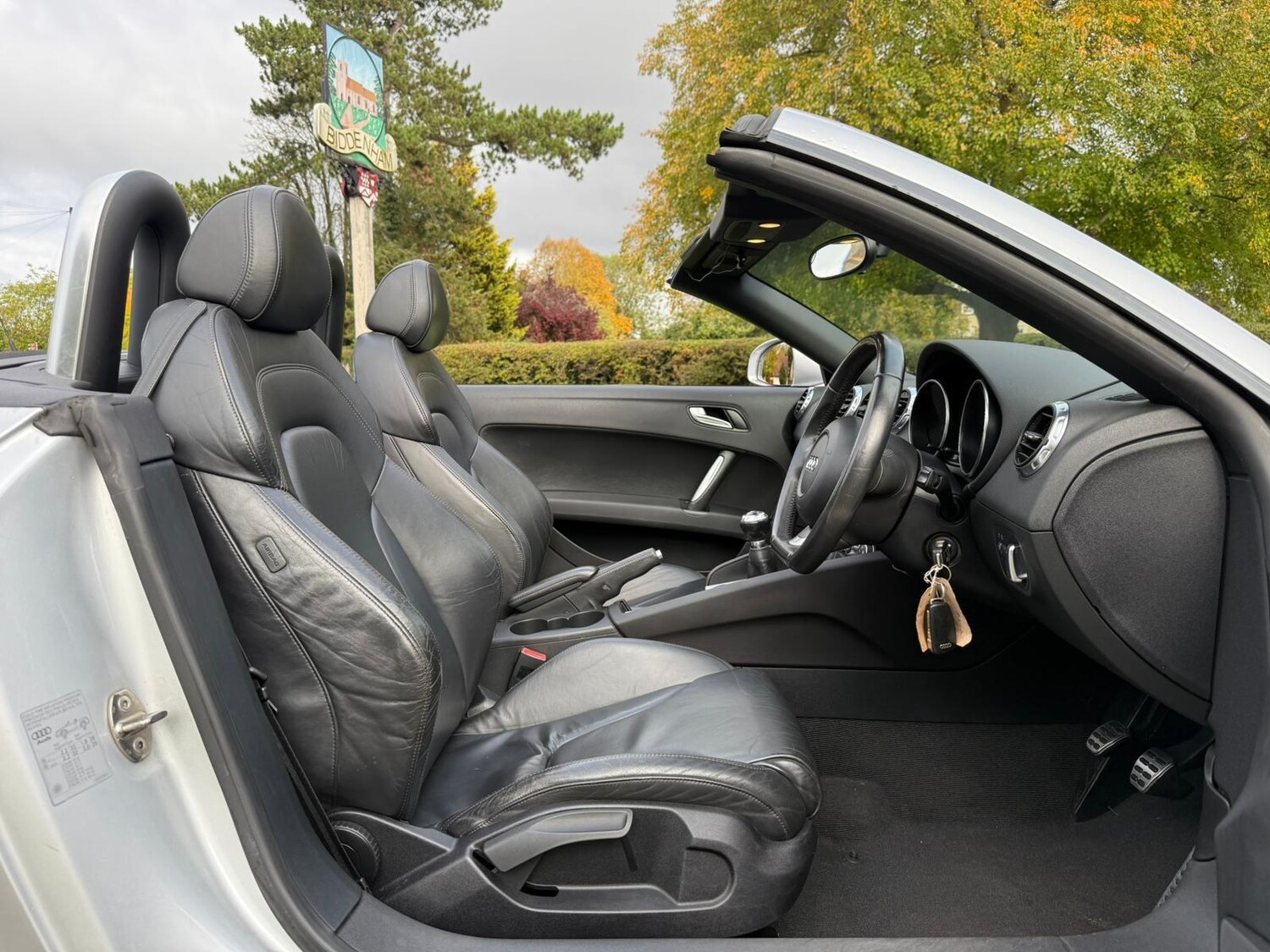 Used Audi TT 2011 for sale - 76099271: Photo 23