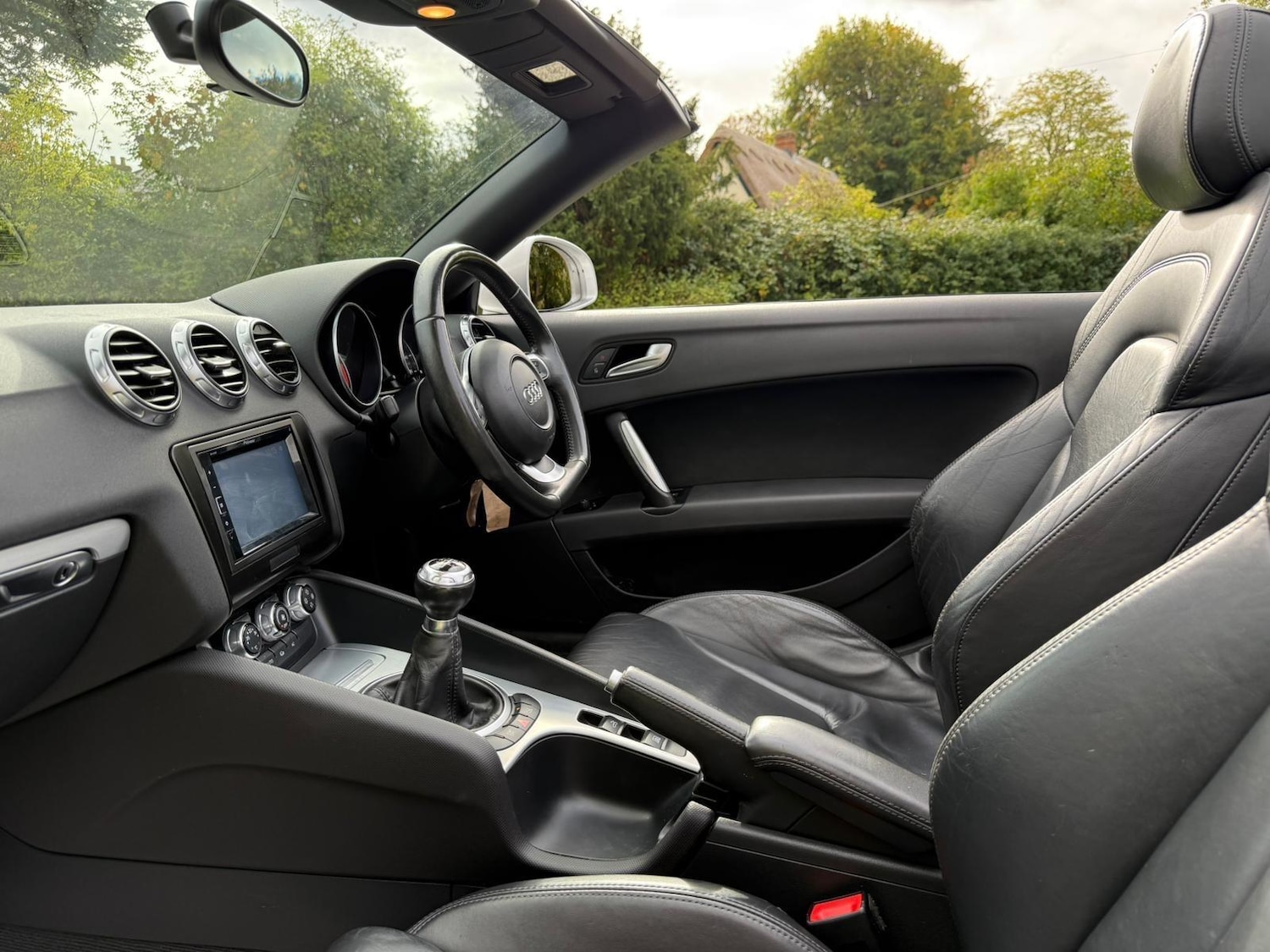 Used Audi TT 2011 for sale - 76099271: Photo 27