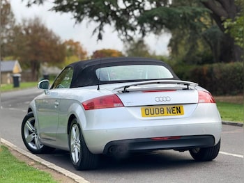 Used Audi TT 2011 for sale - 76099271: Photo 2