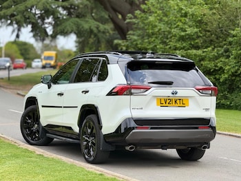 Used Toyota RAV4 2021 for sale - 78648447: Photo