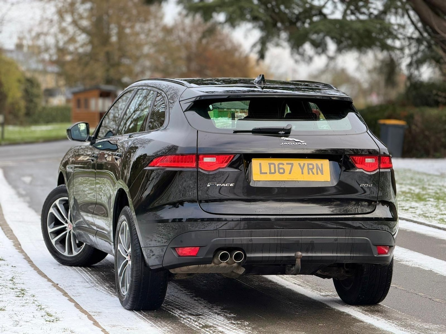 Used Jaguar F-Pace 2017 for sale - 77108912: Photo 2