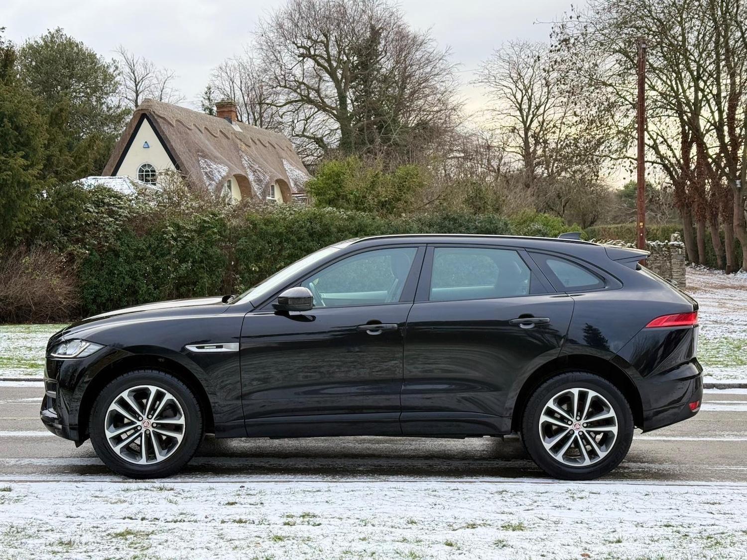 Used Jaguar F-Pace 2017 for sale - 77108912: Photo 7