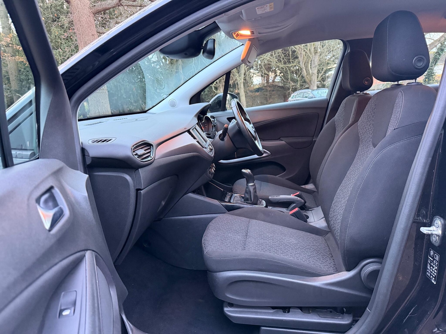 Used Vauxhall Crossland X 2018 for sale - 77029833: Photo 9