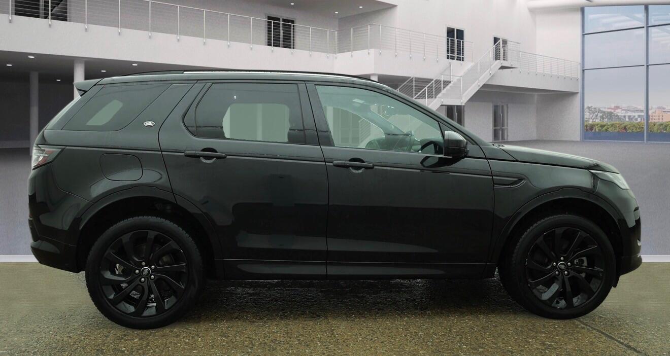 Used Land Rover Discovery Sport 2022 for sale - 78085940: Photo 3